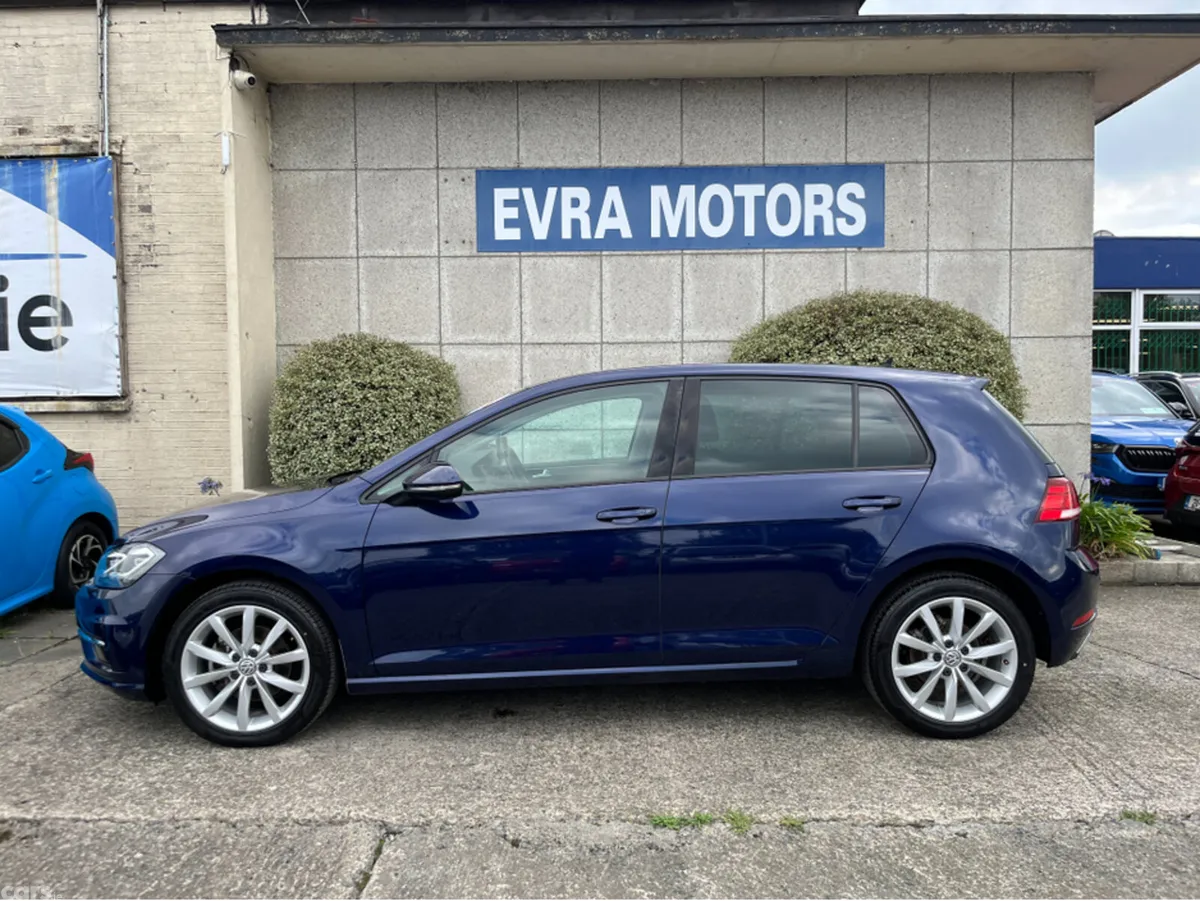 Volkswagen Golf Hatchback, Petrol, 2018, Blue