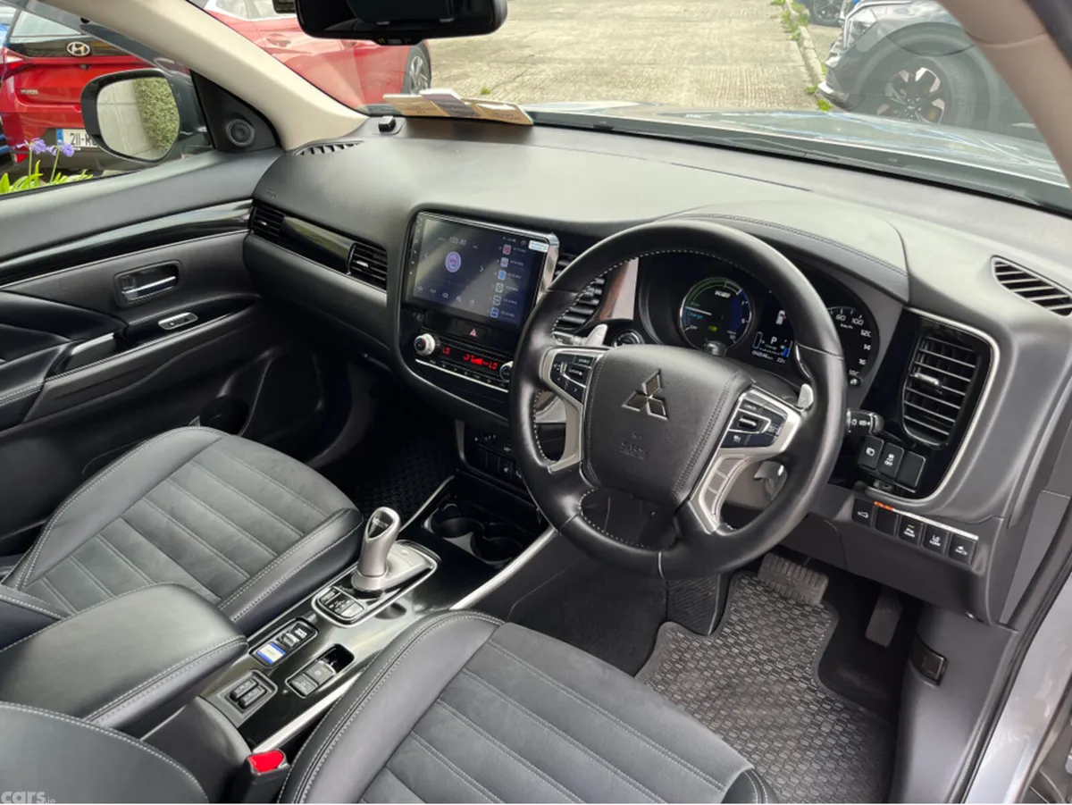 Mitsubishi Outlander SUV, Petrol Plug-in Hybrid, 2021, Grey