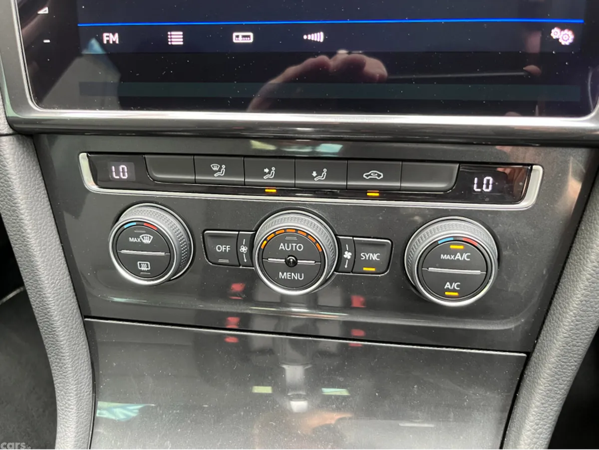 Volkswagen Golf Hatchback, Petrol, 2018, Blue