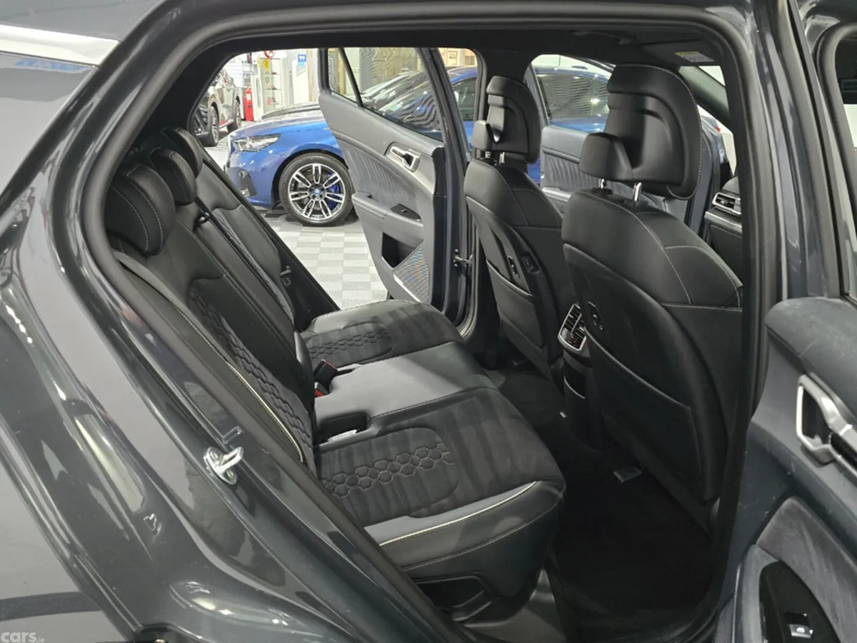 Kia Sportage SUV, Petrol Plug-in Hybrid, 2024, Grey