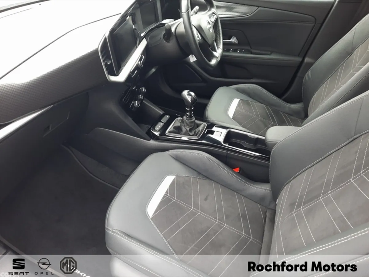 Opel Mokka MPV, Petrol, 2024, White