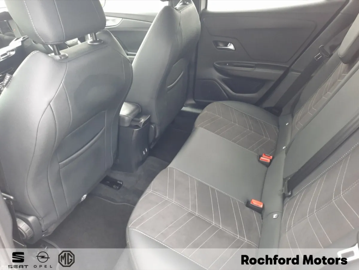 Opel Mokka MPV, Petrol, 2024, White