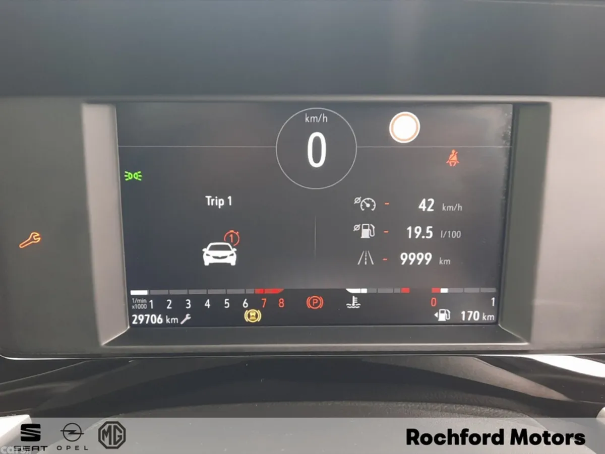 Opel Mokka MPV, Petrol, 2024, White