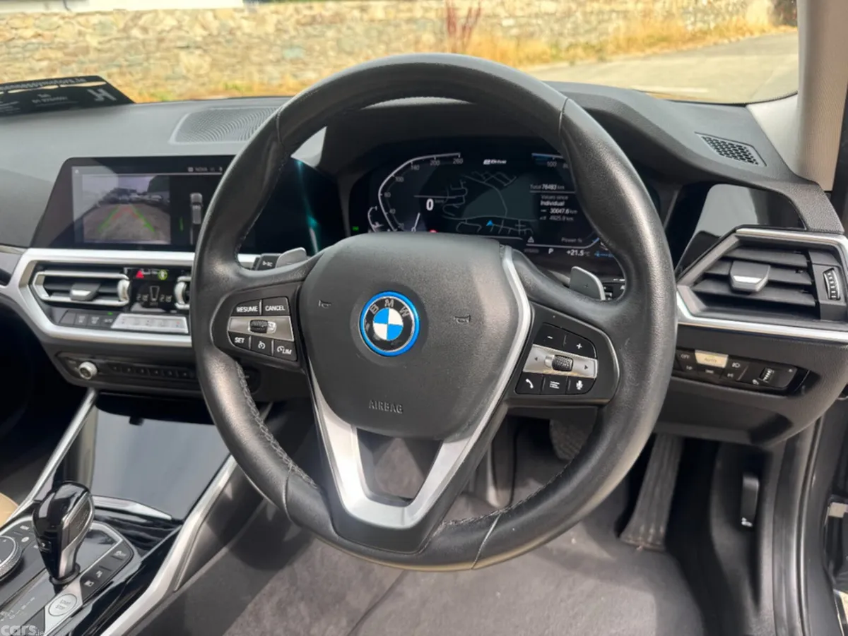 BMW 3-Series Estate, Petrol Plug-in Hybrid, 2021, Grey