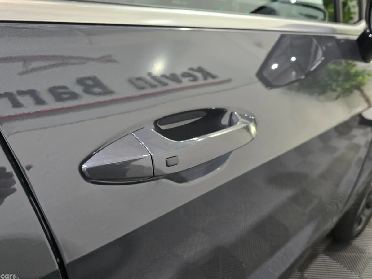 Kia Sportage SUV, Petrol Plug-in Hybrid, 2024, Grey