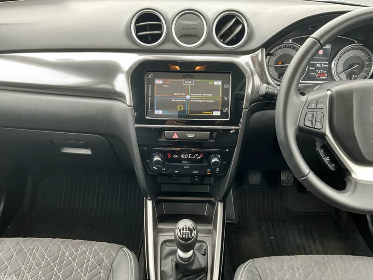 Suzuki Vitara SUV, Petrol, 2025, Grey