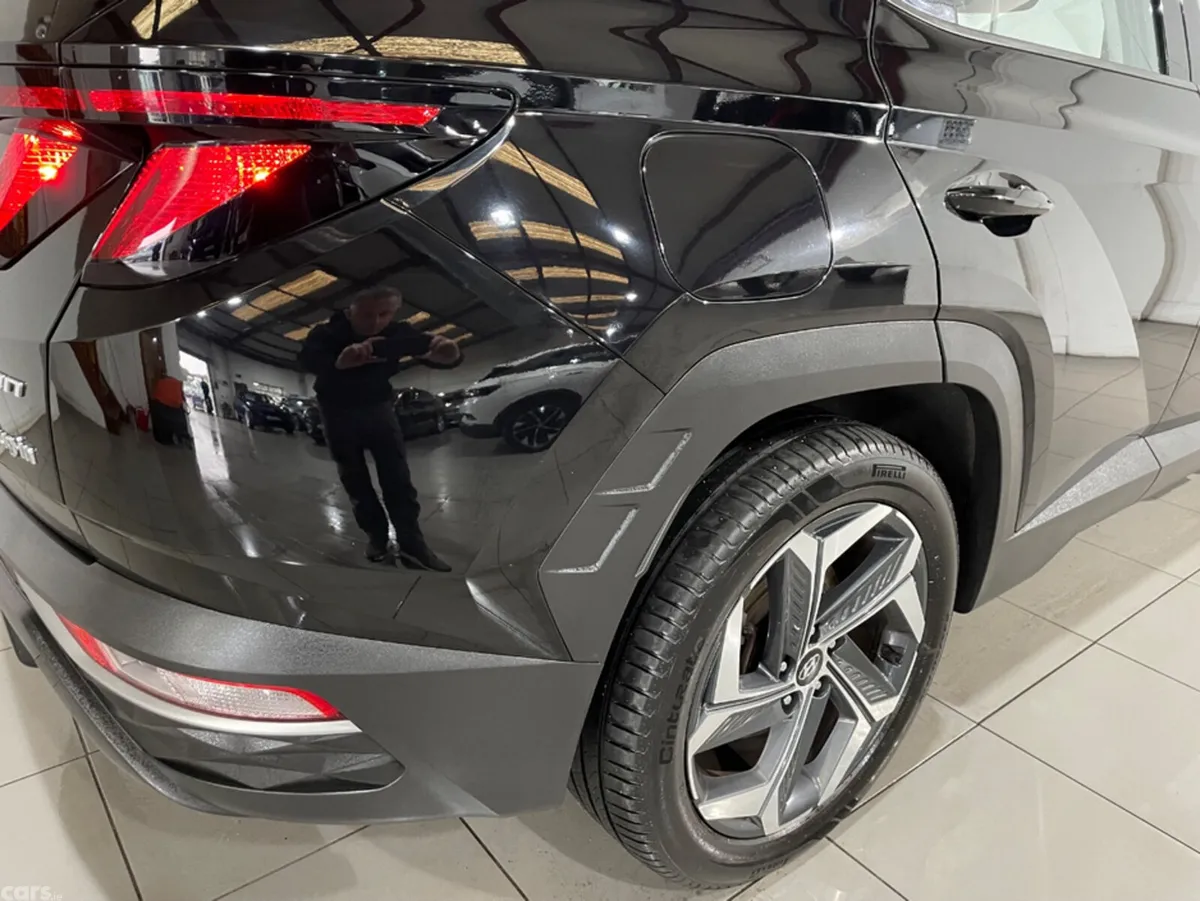 Hyundai Tucson MPV, Petrol Plug-in Hybrid, 2022, Black