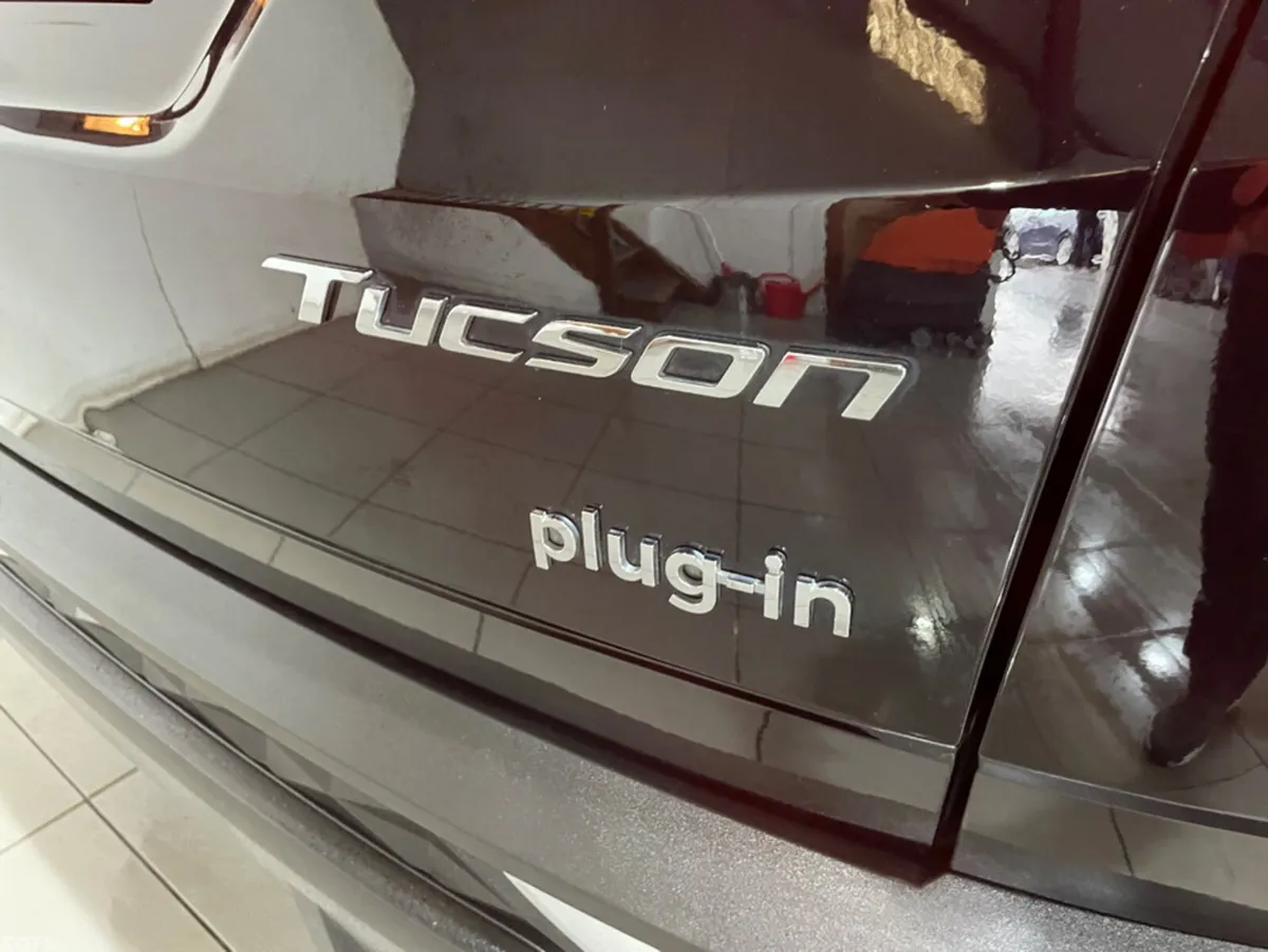 Hyundai Tucson MPV, Petrol Plug-in Hybrid, 2022, Black
