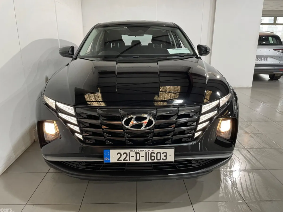 Hyundai Tucson MPV, Petrol Plug-in Hybrid, 2022, Black