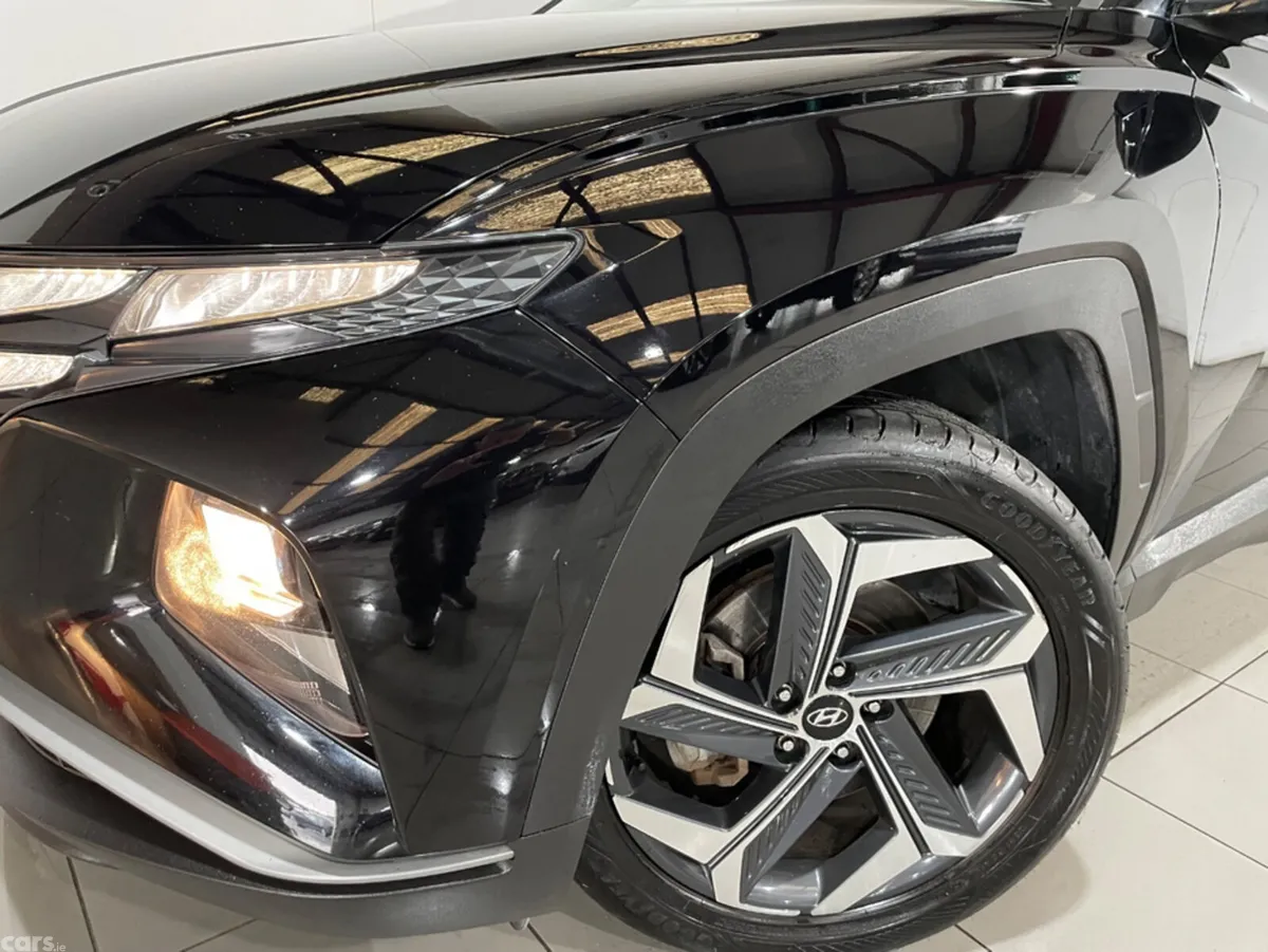 Hyundai Tucson MPV, Petrol Plug-in Hybrid, 2022, Black