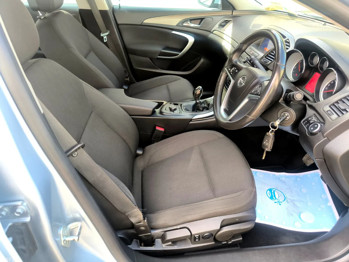 Opel Insignia MPV, Diesel, 2013, Silver