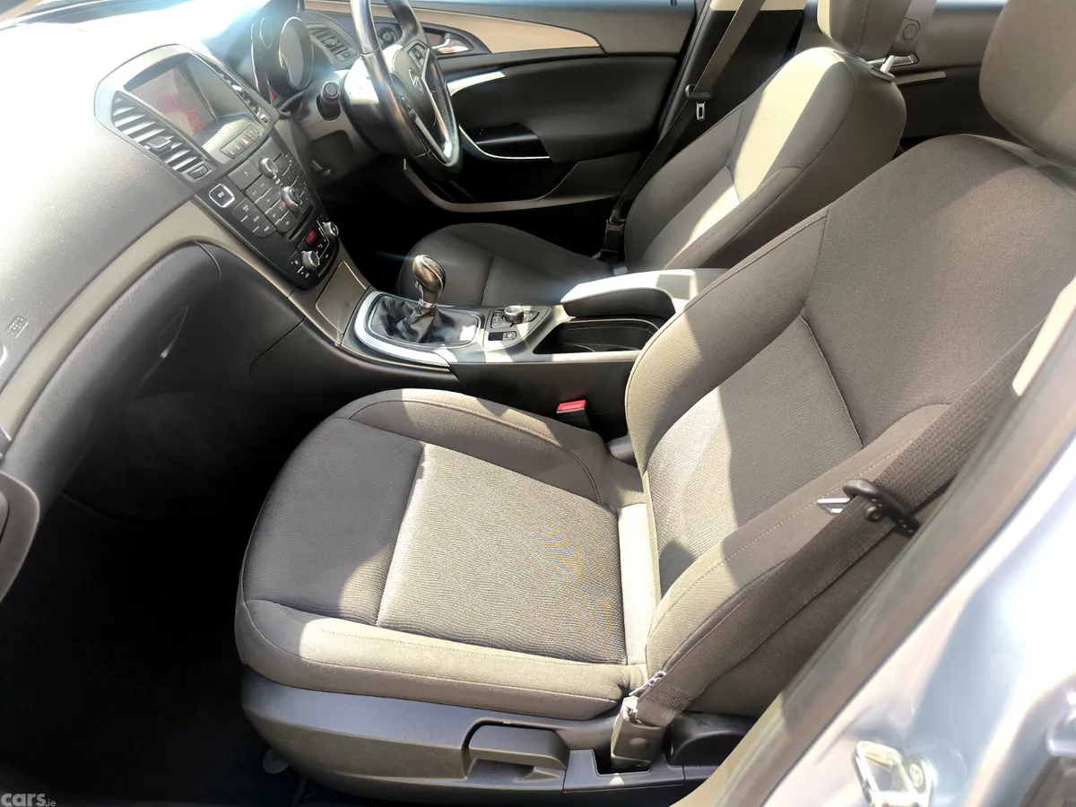 Opel Insignia MPV, Diesel, 2013, Silver