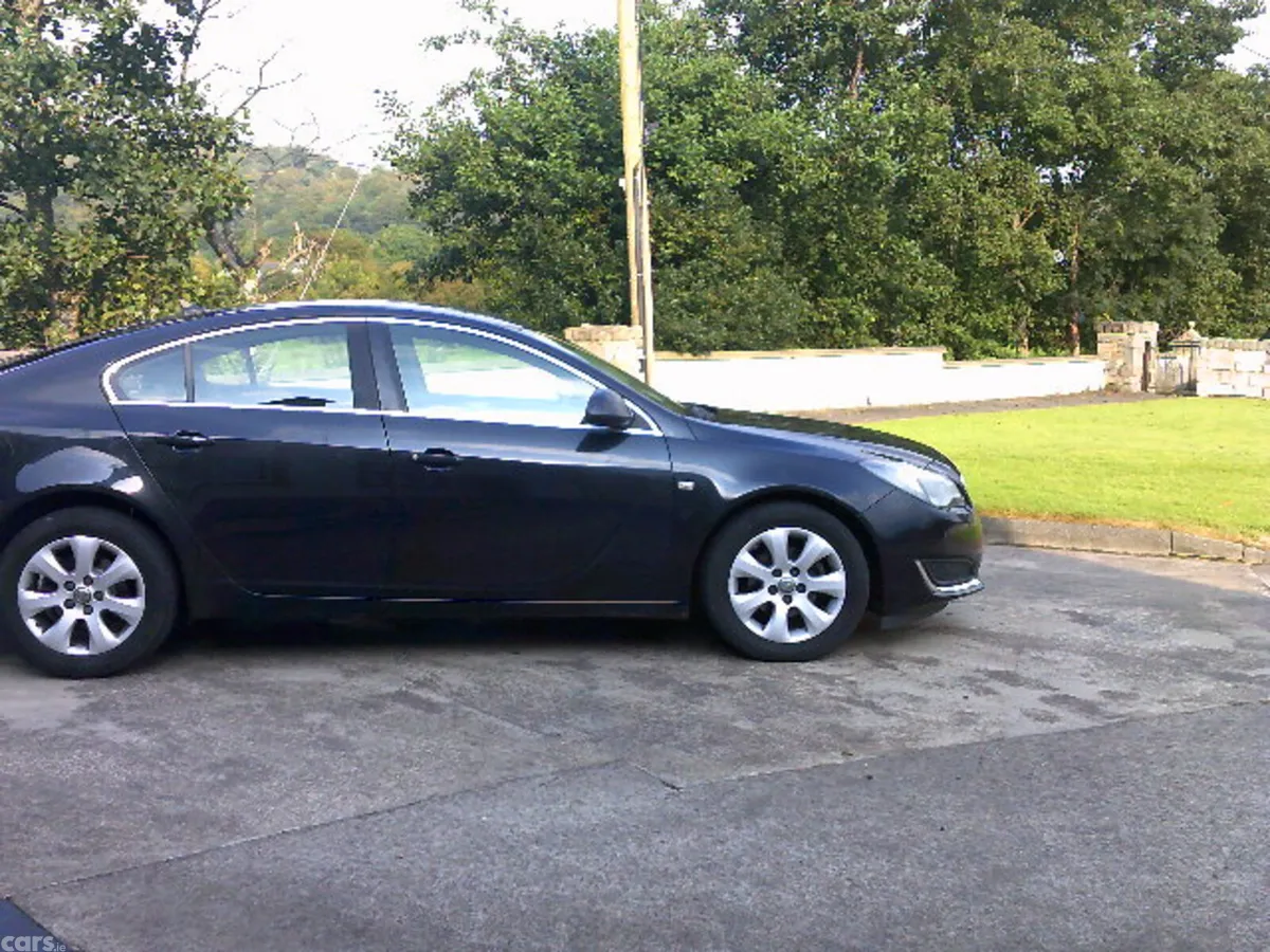 Vauxhall Insignia Hatchback, Diesel, 2015, Black