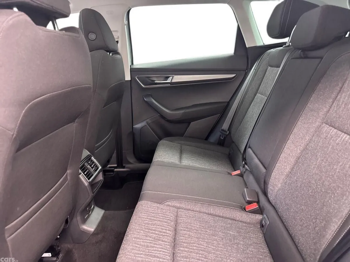 Skoda Karoq Estate, Diesel, 2021, Grey
