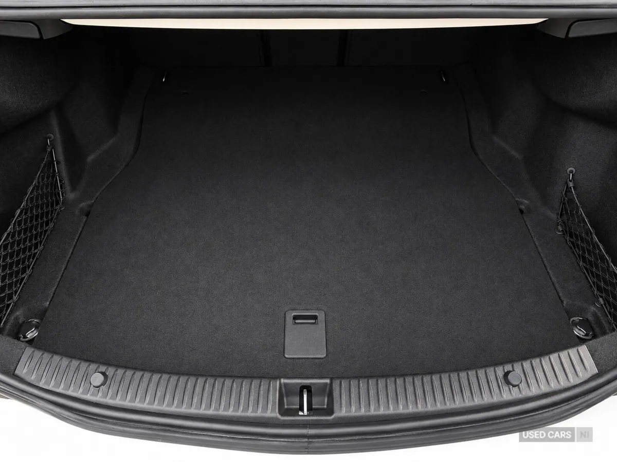 Mercedes-Benz C-Class , Petrol, 2016, White