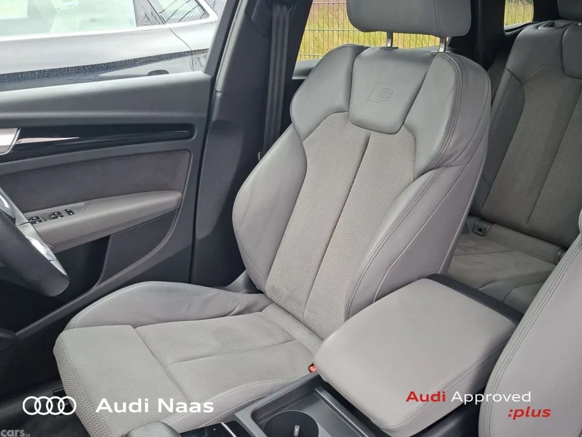 Audi Q5 SUV, Diesel, 2023, Blue