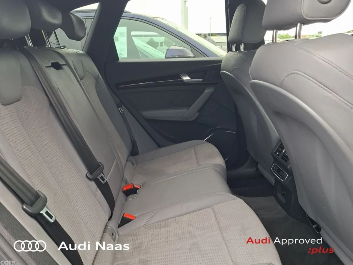 Audi Q5 SUV, Diesel, 2023, Blue