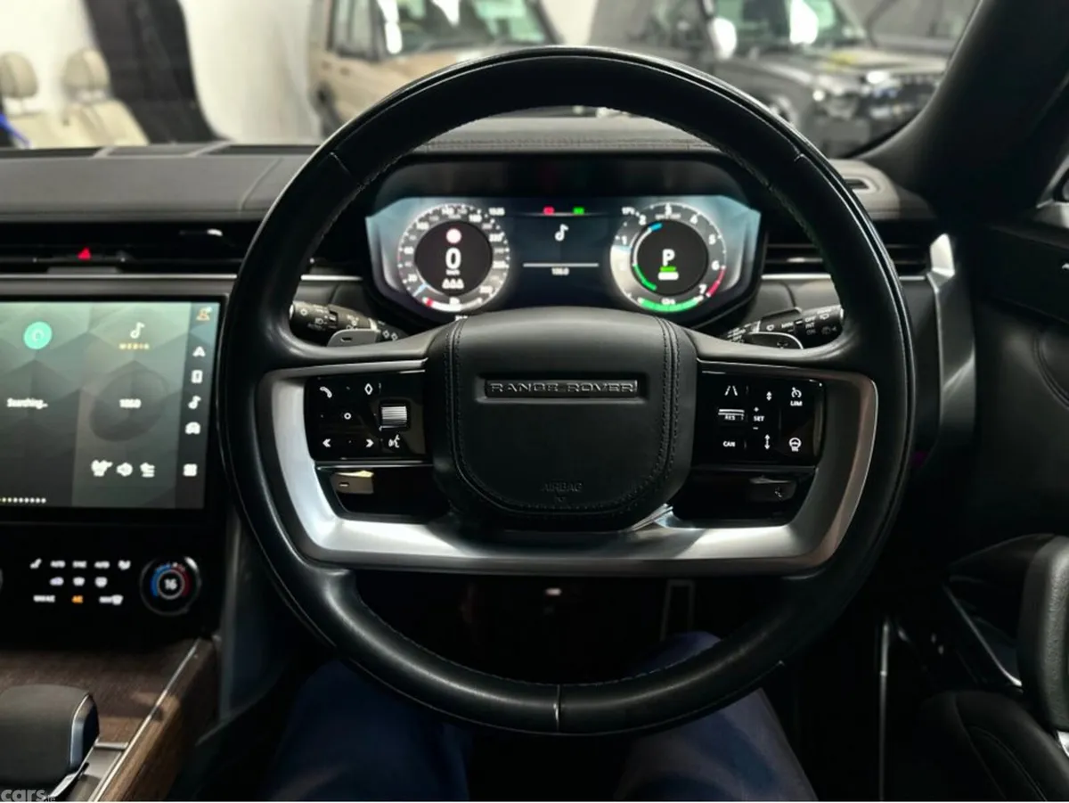 Land Rover Range Rover SUV, Petrol Plug-in Hybrid, 2023, Black