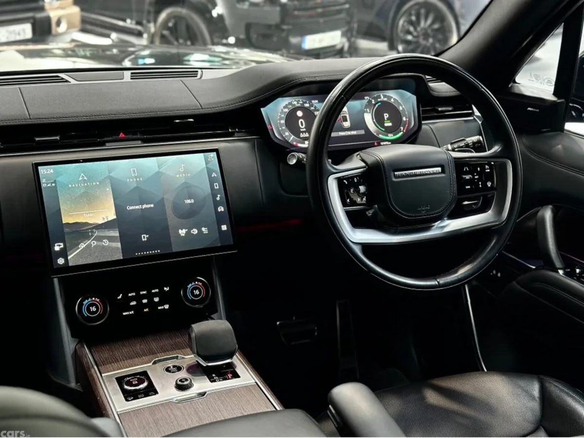 Land Rover Range Rover SUV, Petrol Plug-in Hybrid, 2023, Black