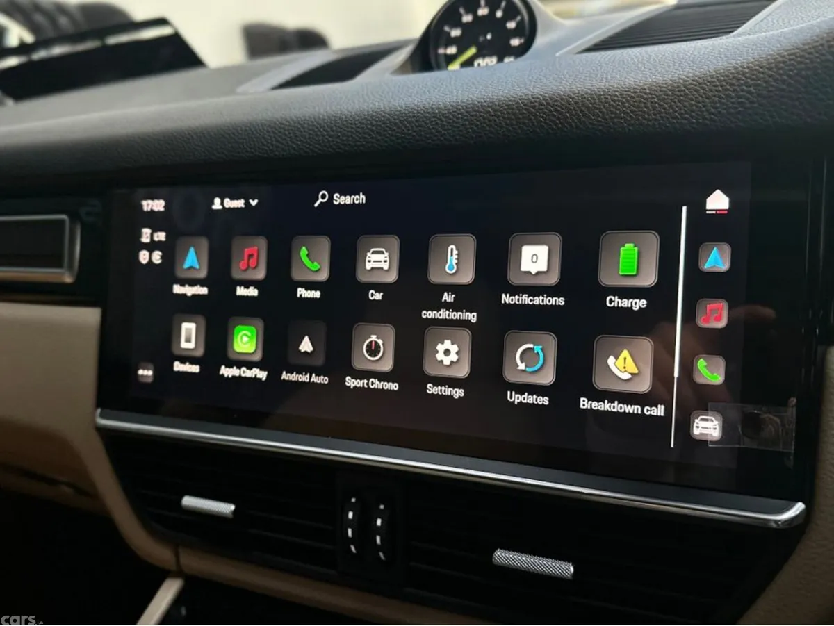 Porsche Cayenne SUV, Petrol Plug-in Hybrid, 2022, Blue