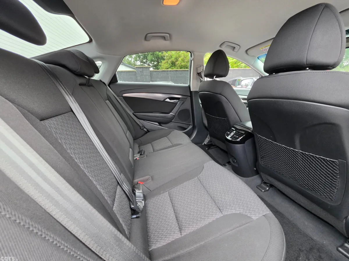 Hyundai i40 Saloon, Diesel, 2017, Silver