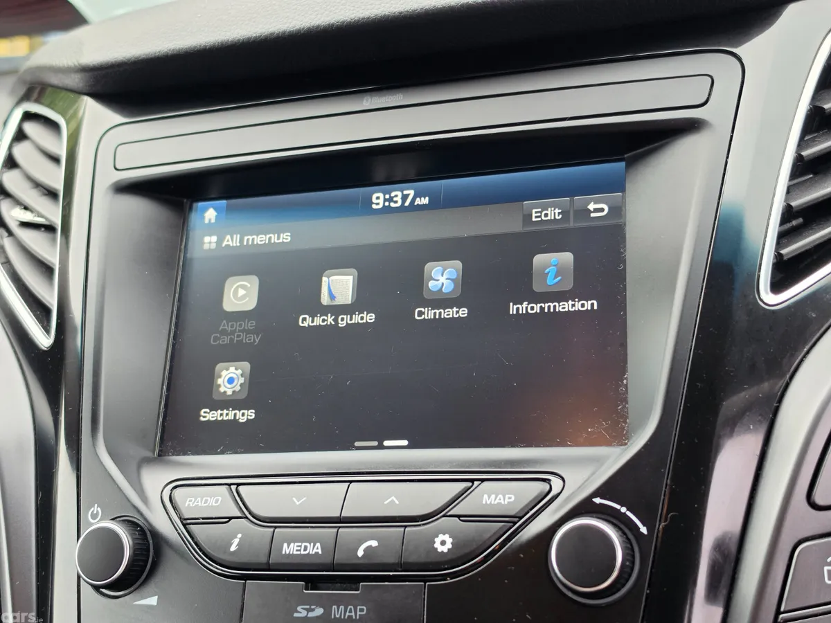 Hyundai i40 Saloon, Diesel, 2017, Silver
