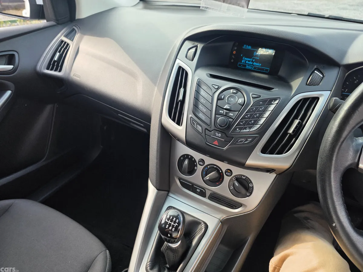 Ford Focus Hatchback, Diesel, 2014, White