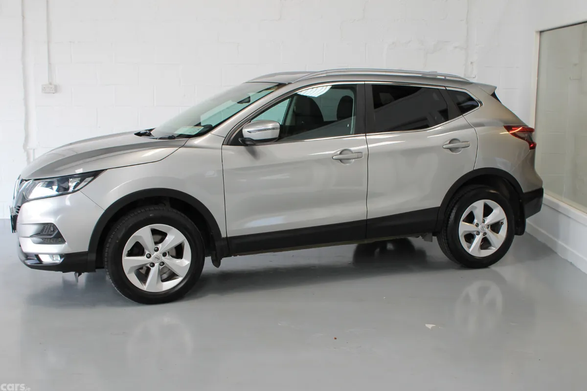 Nissan Qashqai MPV, Diesel, 2018, Grey
