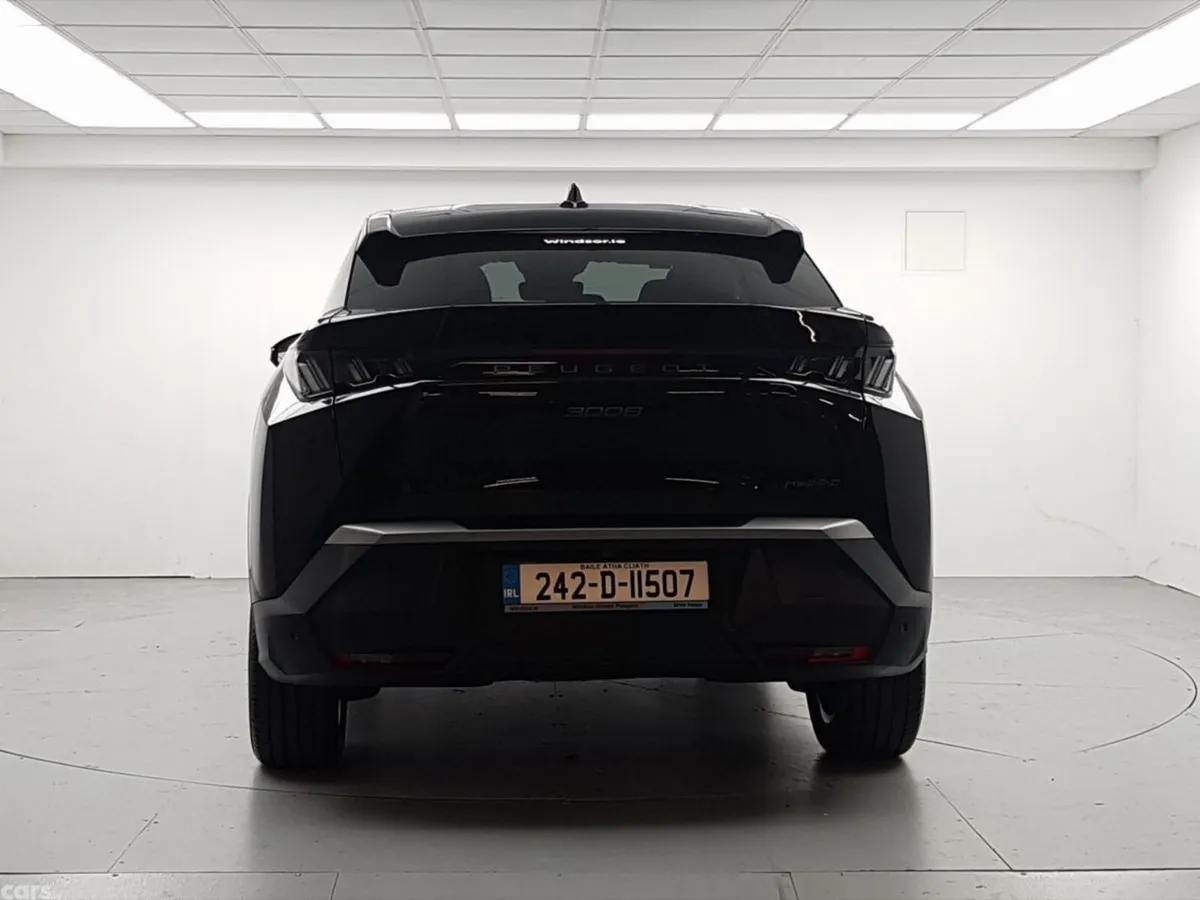 Peugeot 3008 MPV, Petrol Hybrid, 2024, Black