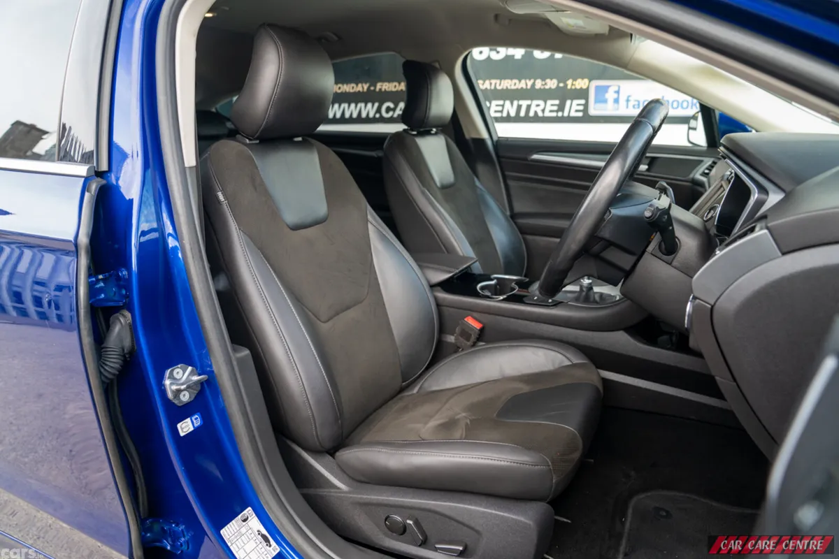 Ford Mondeo Hatchback, Diesel, 2017, Blue
