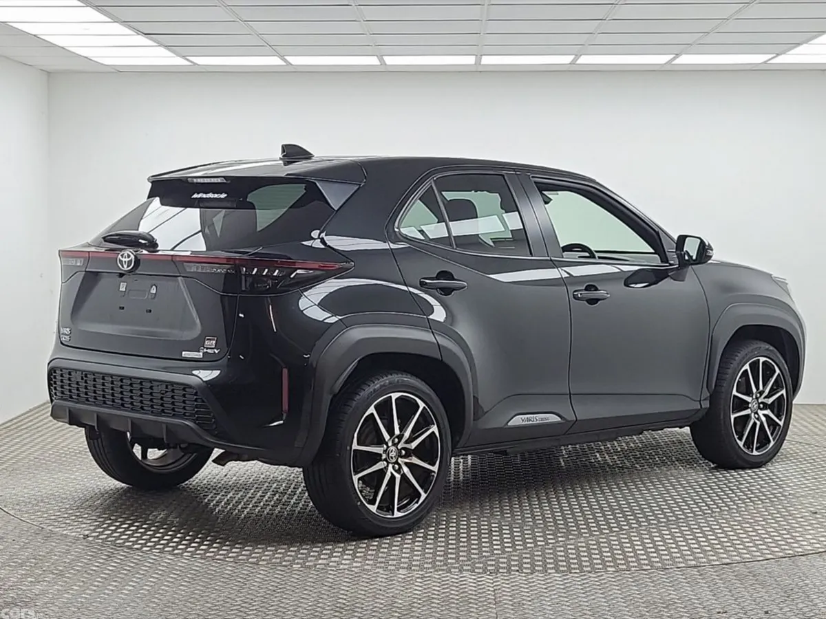 Toyota Yaris Cross SUV, Petrol Hybrid, 2023, Black