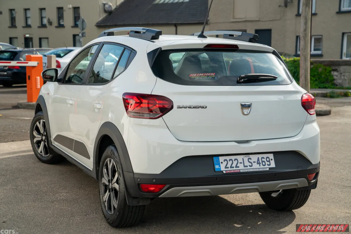 Dacia Sandero Stepway Hatchback, Petrol, 2022, White