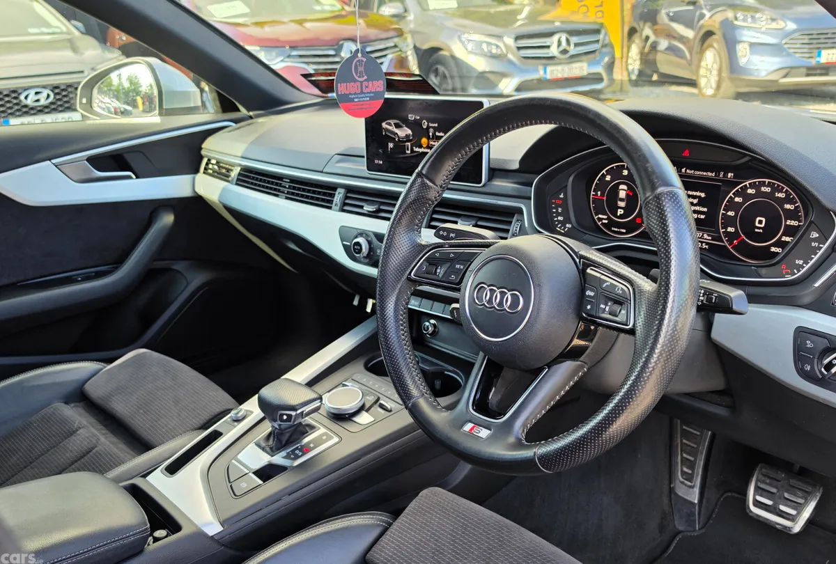 Audi A4 Saloon, Diesel, 2016, Grey
