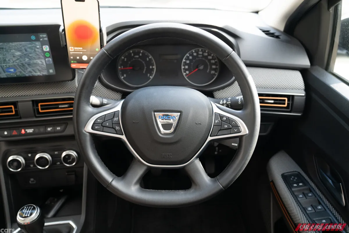 Dacia Sandero Stepway Hatchback, Petrol, 2022, White