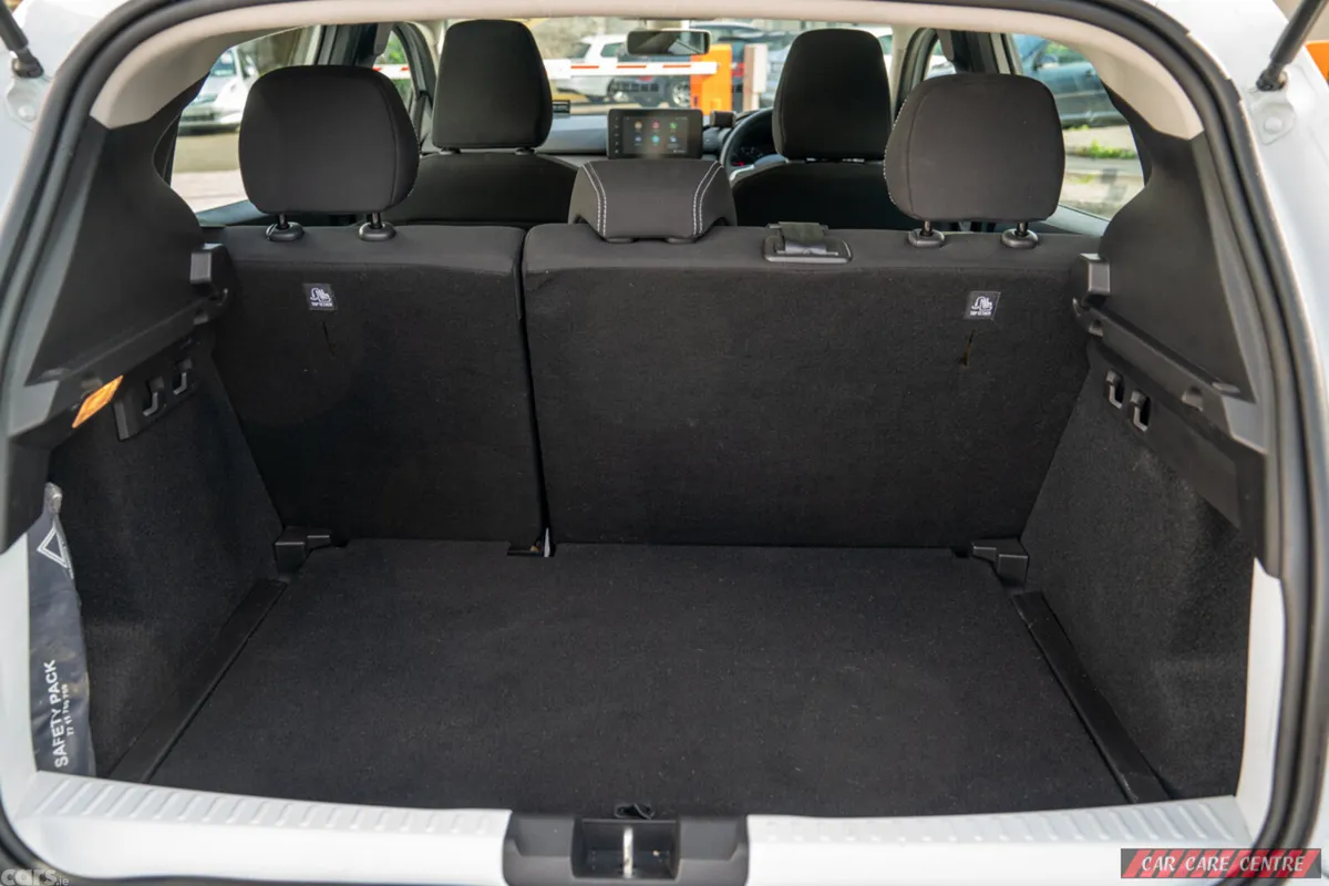 Dacia Sandero Stepway Hatchback, Petrol, 2022, White
