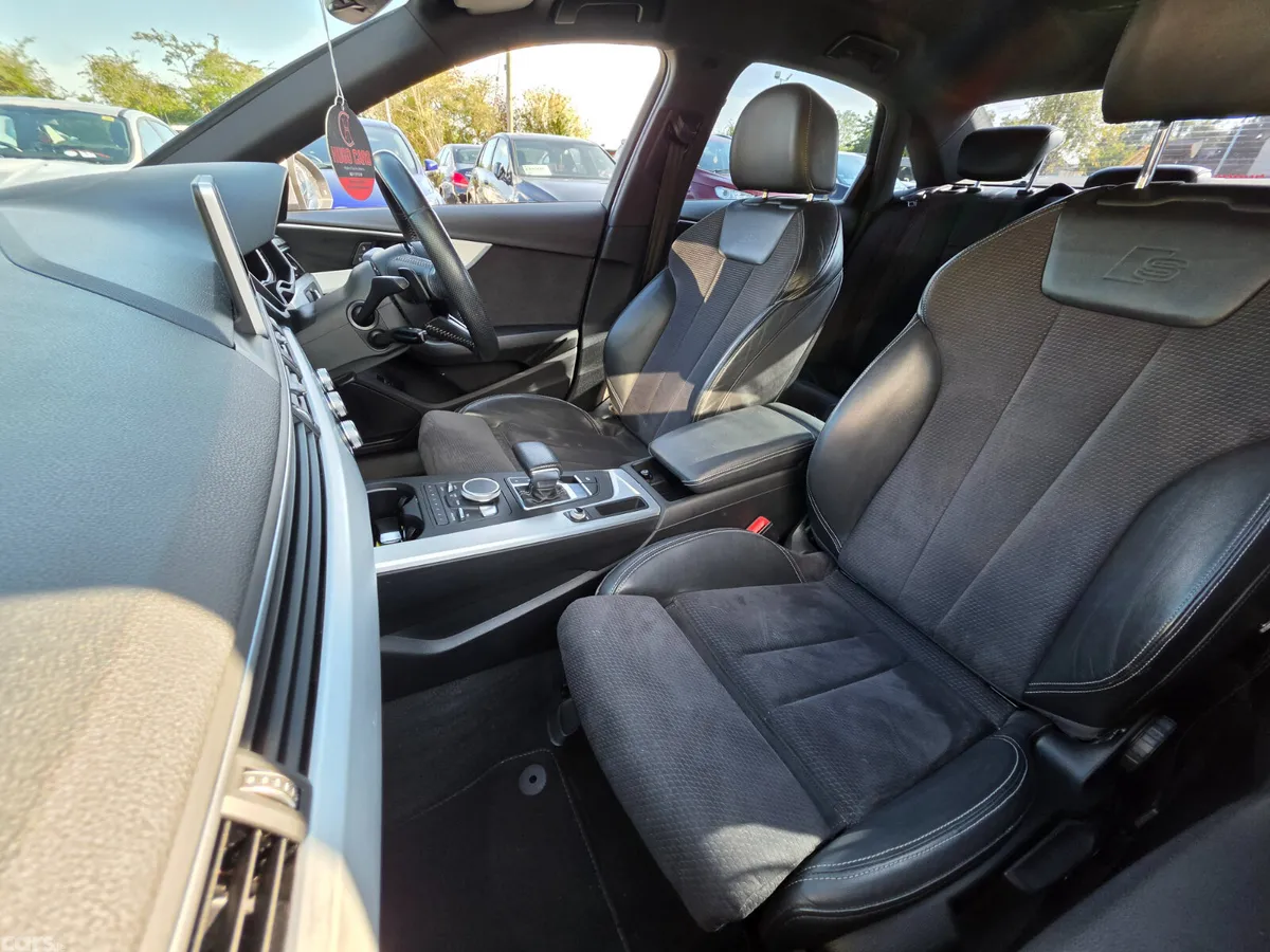 Audi A4 Saloon, Diesel, 2016, Grey