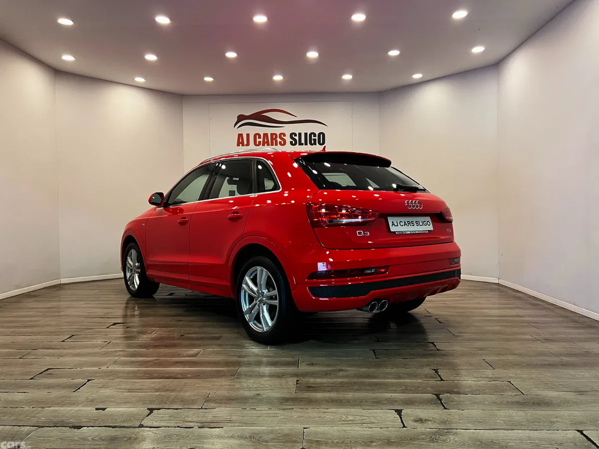 Audi Q3 SUV, Diesel, 2016, Red