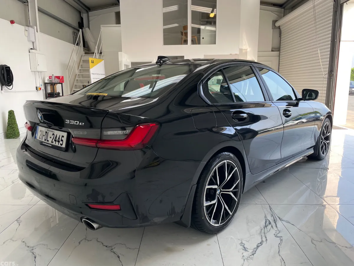 BMW 3-Series Saloon, Petrol Plug-in Hybrid, 2021, Black