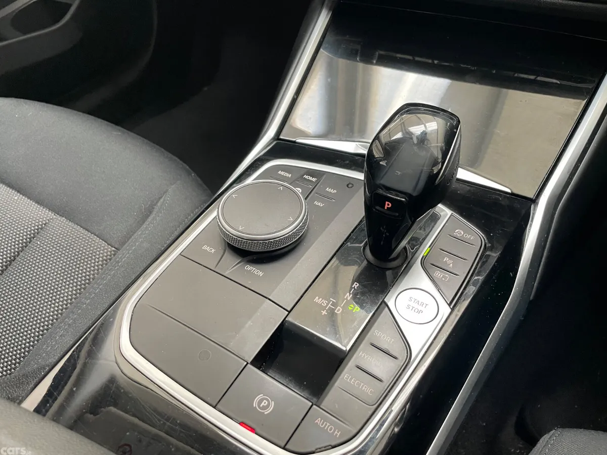 BMW 3-Series Saloon, Petrol Plug-in Hybrid, 2021, Black
