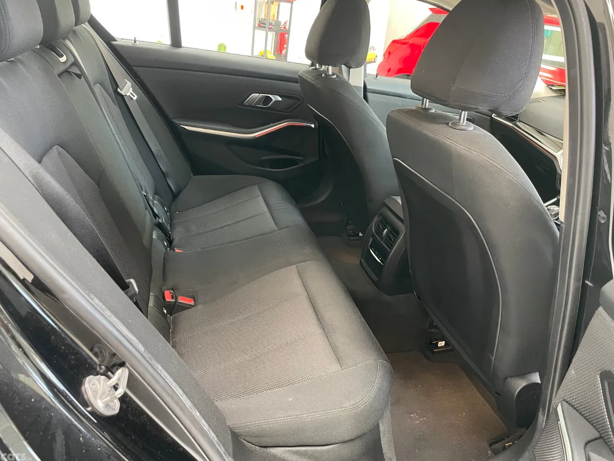 BMW 3-Series Saloon, Petrol Plug-in Hybrid, 2021, Black