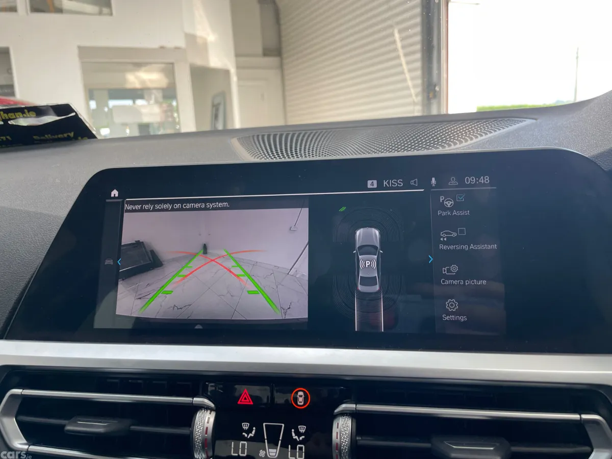 BMW 3-Series Saloon, Petrol Plug-in Hybrid, 2021, Black