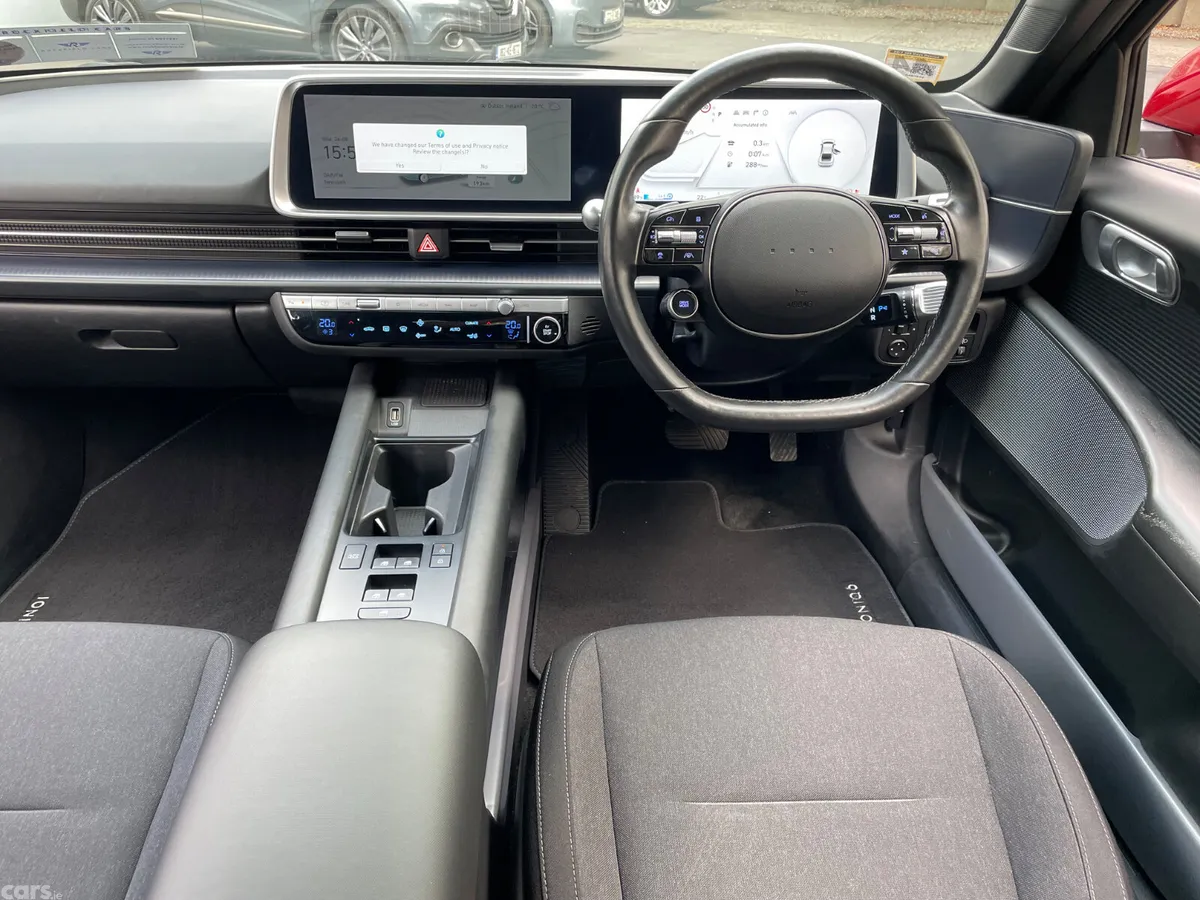 Hyundai IONIQ 6 Saloon, Electric, 2024, Red