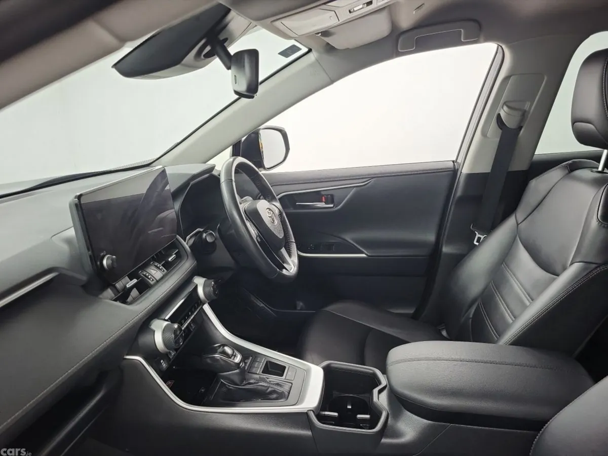 Toyota RAV4 SUV, Petrol Hybrid, 2024, Grey
