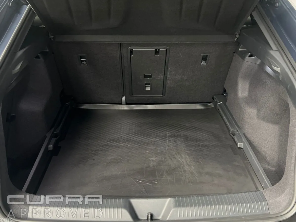 Cupra Tavascan SUV, Electric, 2026, Blue