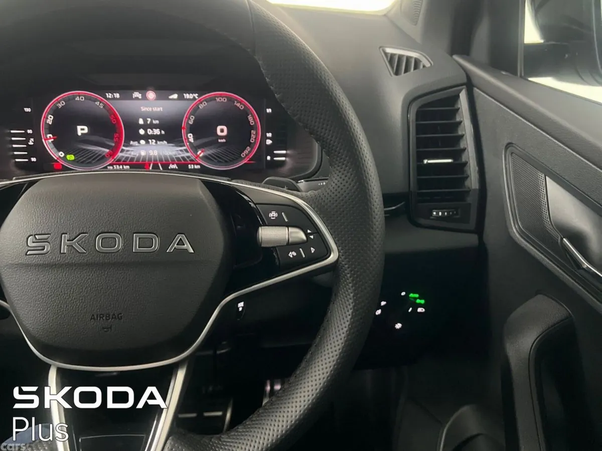 Skoda Karoq SUV, Diesel, 2026, Grey