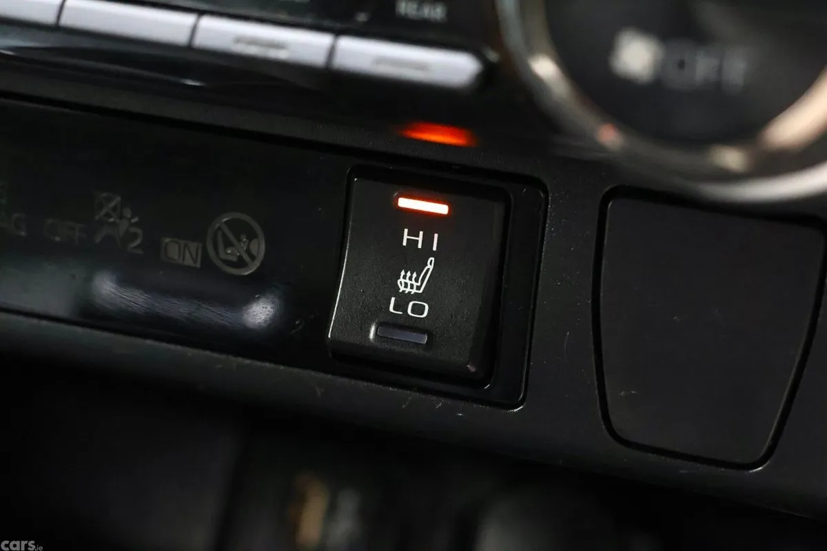 Toyota RAV4 SUV, Petrol Hybrid, 2023, Blue