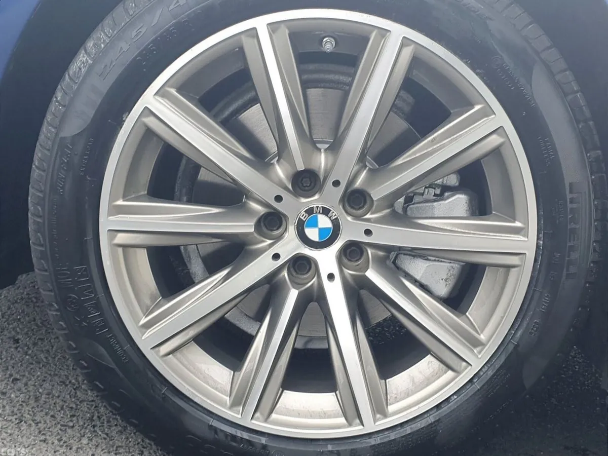 BMW 5-Series Estate, Diesel, 2018, Blue