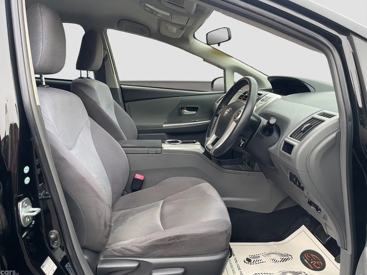 Toyota Prius MPV, Petrol Hybrid, 2013, Black