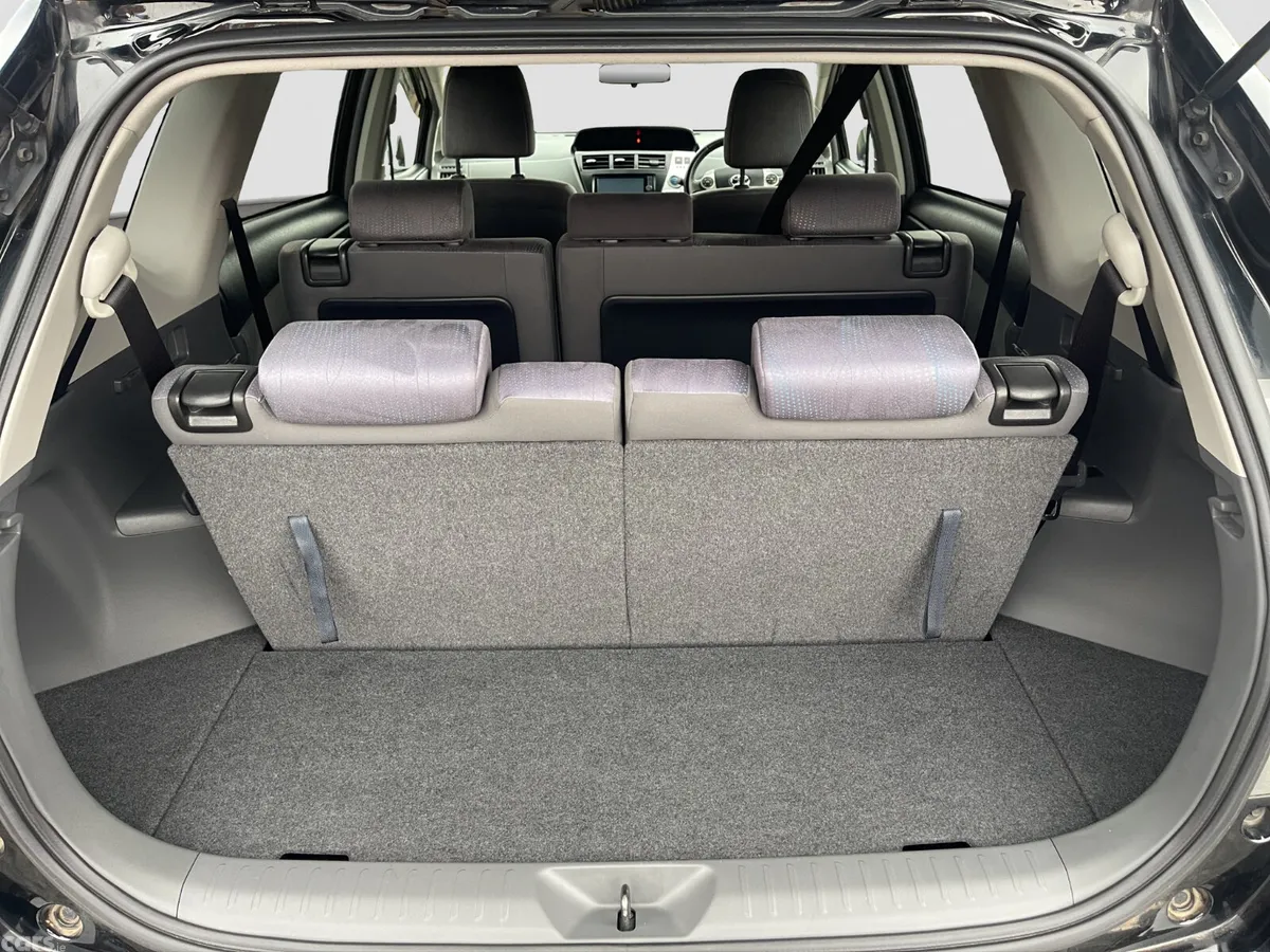 Toyota Prius MPV, Petrol Hybrid, 2013, Black