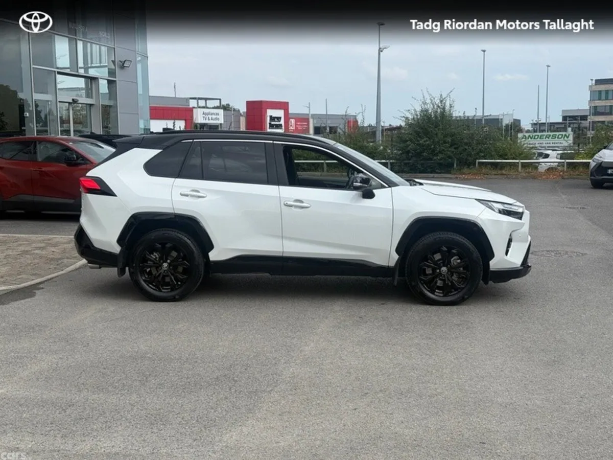 Toyota RAV4 SUV, Petrol Hybrid, 2024, White